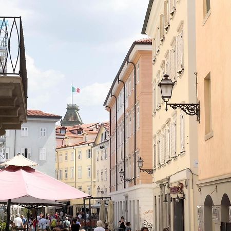 Cavana 2 Tirabora Short Rent Trieste Exterior foto