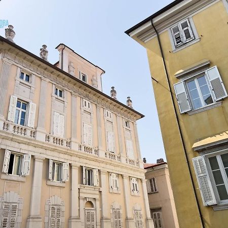 Cavana 2 Tirabora Short Rent Trieste Exterior foto